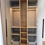 Easy Sleep Boardinghouse Гостевой дом